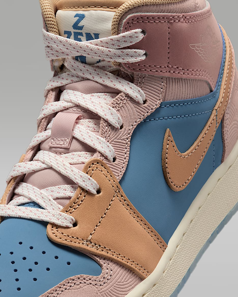 Air Jordan 1 Mid Sneaker School Older Kids Shoes